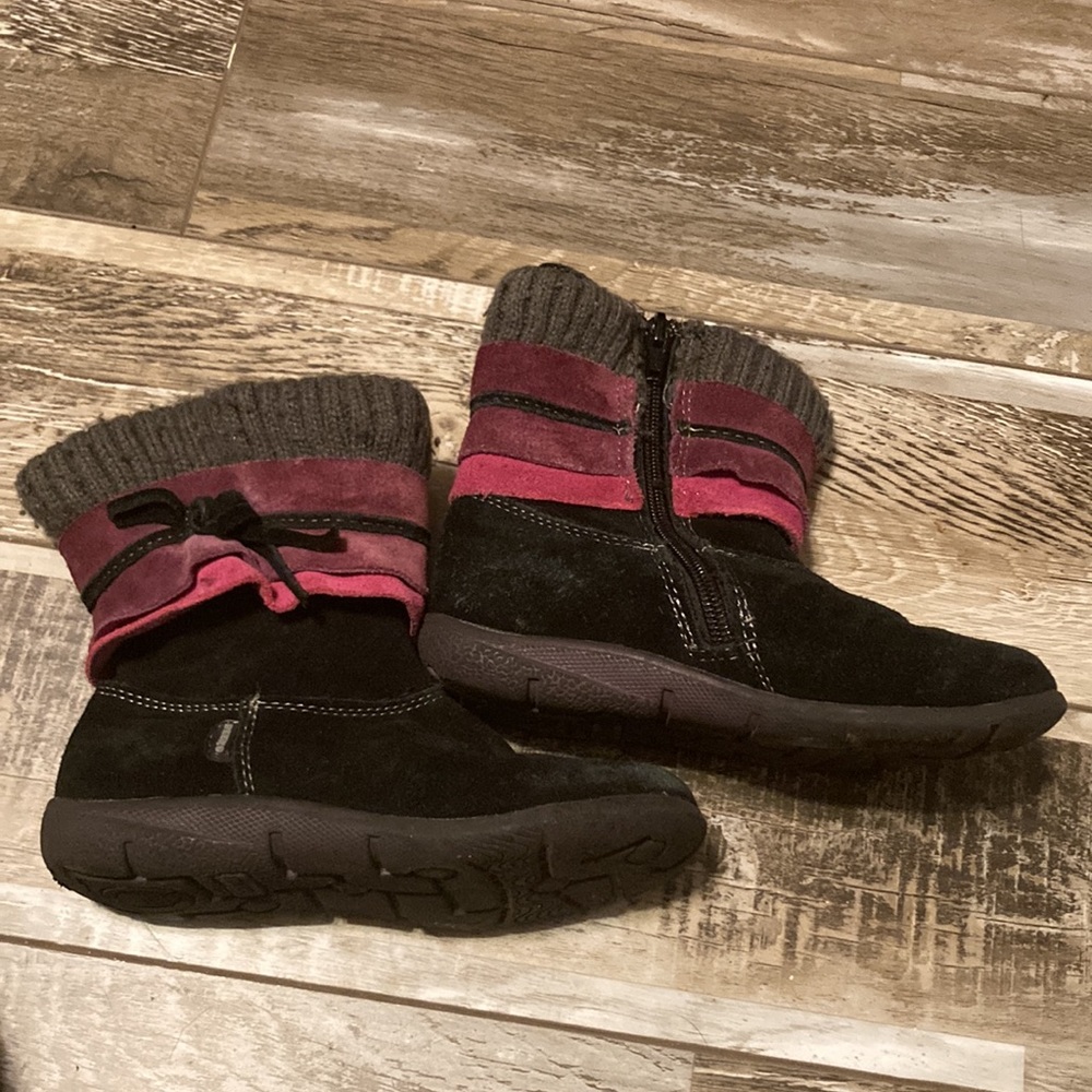Beeko suede black, purple, pink boots. Well loved and worn sz. 28 (EU) 11 (US) - Picture 2 of 9